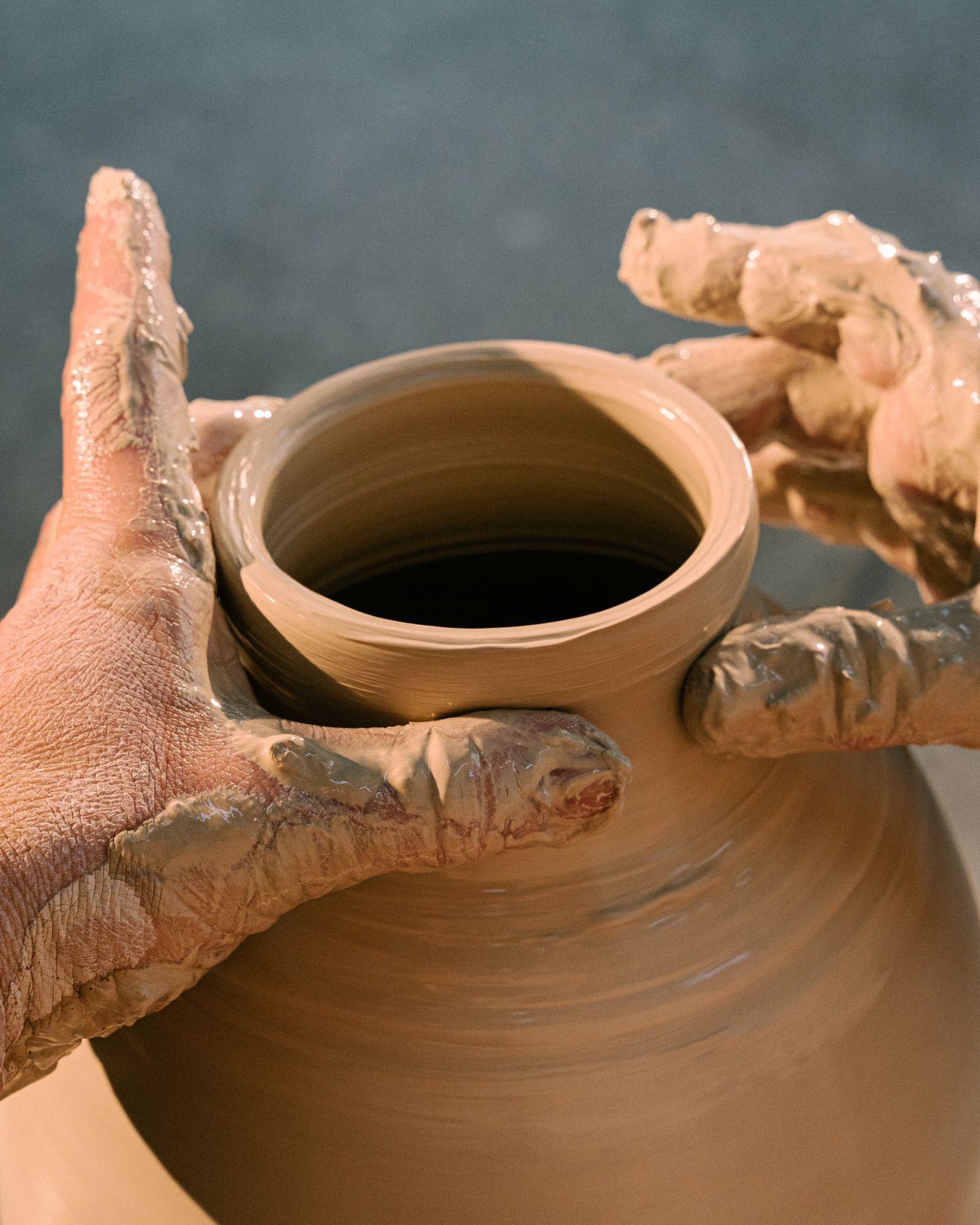 Ręcznie formowana misa ceramiczna
